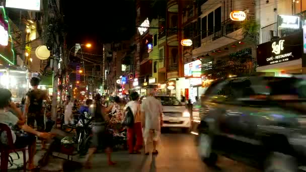 Ho Chi Minh City - Backpacker's area vista strada di notte. Tempo di risoluzione 4K . — Video Stock