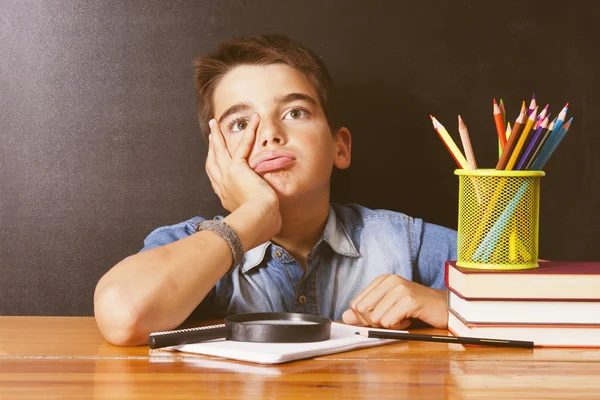 Bambino nella scuola — Foto Stock