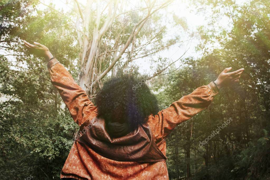 woman outdoors in autumn