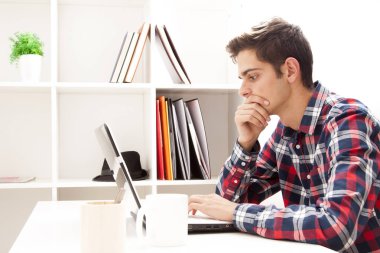 adam office ev bilgisayarı