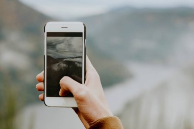 telefon ile fotoğraf çekimi 