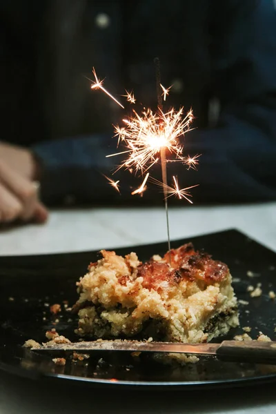 Sparkler, partijen, feesten en verjaardagen — Stockfoto
