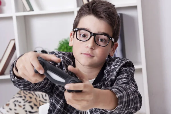 Dziecko gry wideo — Zdjęcie stockowe