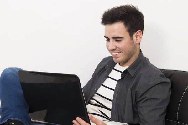 Young working with laptop — Stock Photo, Image