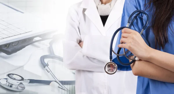 Hälsa och sjukförsäkring, medicin och läkare — Stockfoto