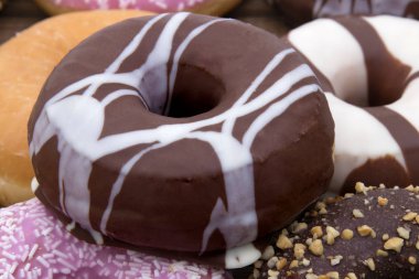 Çörekler beyaza izole edilmiş