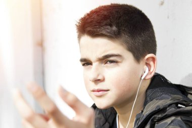 genç çocuk portresi