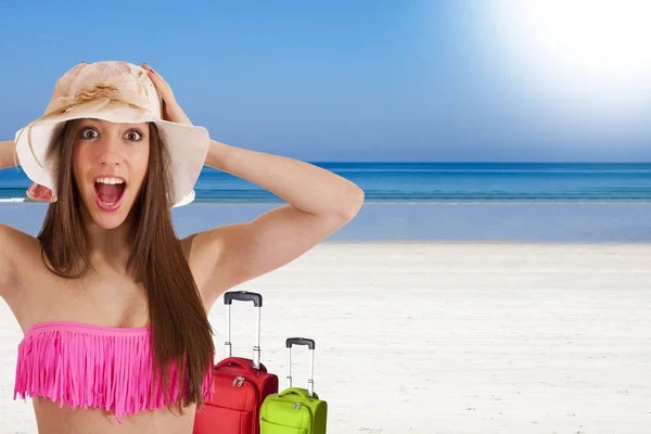 Frau am Strand — Stockfoto