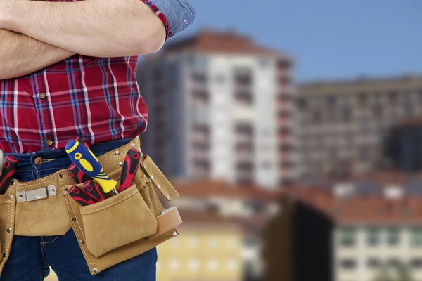 Trabajador con herramientas — Foto de Stock