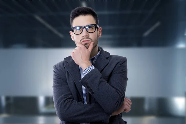 Hombre joven de negocios — Foto de Stock