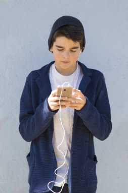 çocuk ile hareket eden 