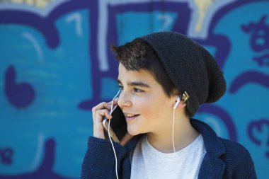 çocuk ile hareket eden 