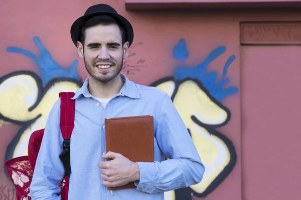 Homem com a agenda — Fotografia de Stock