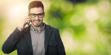 adam cep telefonu, iş ile