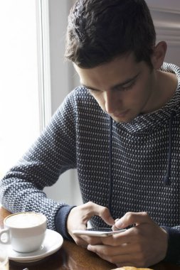 kahve, cep telefonunuzla