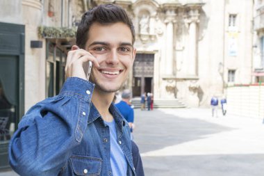 adam cep telefonu ile 