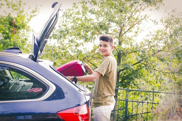 Child Carrying Suitcase Car — Stock Photo, Image