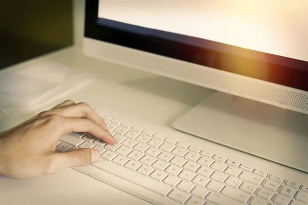 Hand Closeup Desktop Computer — Stock Photo, Image