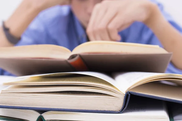 Libros Primer Plano Con Jóvenes Que Estudian Enseñan Educan —  Fotos de Stock