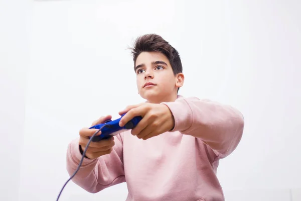 Niño Con Mando Del Videojuego — Foto de Stock