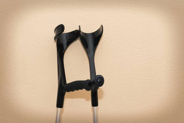 Crutches Supported Wall — Stock Photo, Image