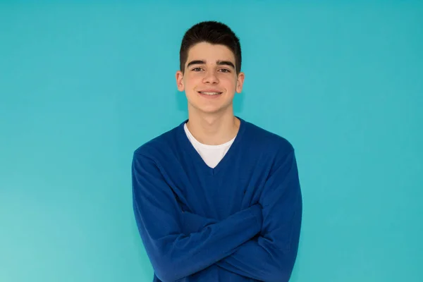 Ung Tonåring Man Isolerad Färg Bakgrund Halv Kropp Porträtt — Stockfoto