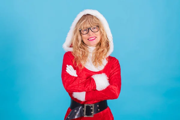 Hermosa Rubia Santa Claus Mujer Aislado Color Fondo —  Fotos de Stock