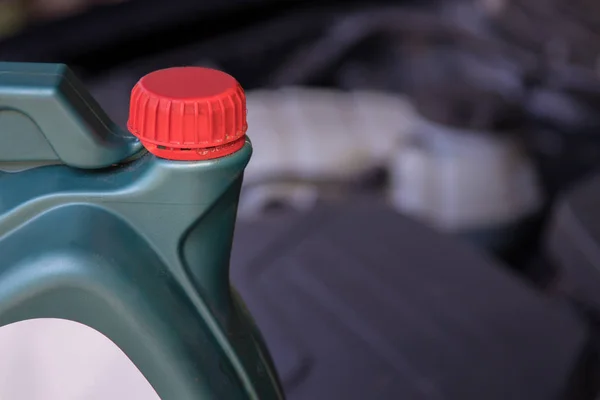 Бутылка Масла Смазки Двигателя — стоковое фото