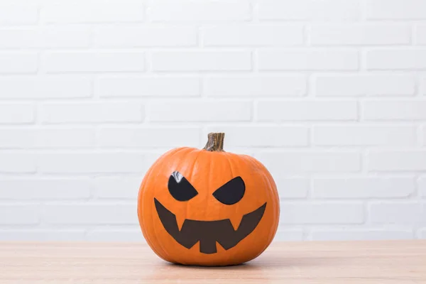 Zucca Halloween Isolato Sfondo Muro Mattoni — Foto Stock