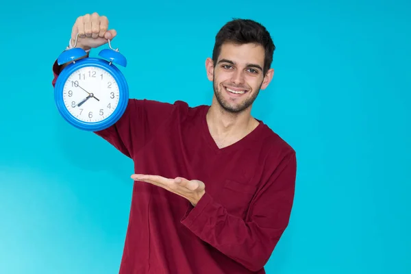 Man Met Wekker Wekker Geïsoleerd Kleur Achtergrond — Stockfoto