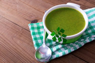 Krema ya da sebze çorbası, üst manzara.