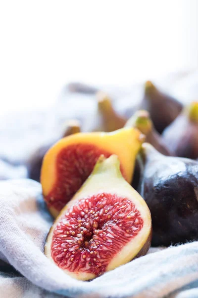Fresh Figs Natural Light — Stock Photo, Image