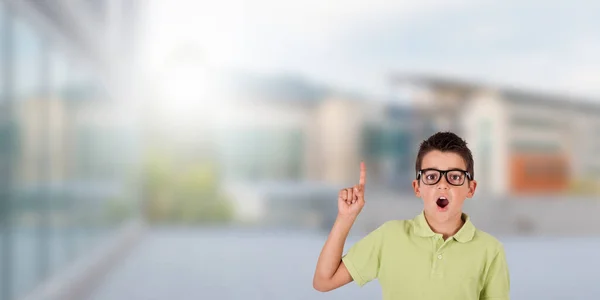 Niño Estudiante Con Expresión Sorpresa Admiración Escuela —  Fotos de Stock