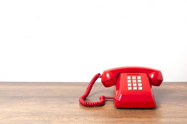 Retro kırmızı telefon