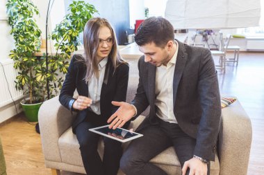 Patron adamı tarif etmeye yeterli hatalar ve