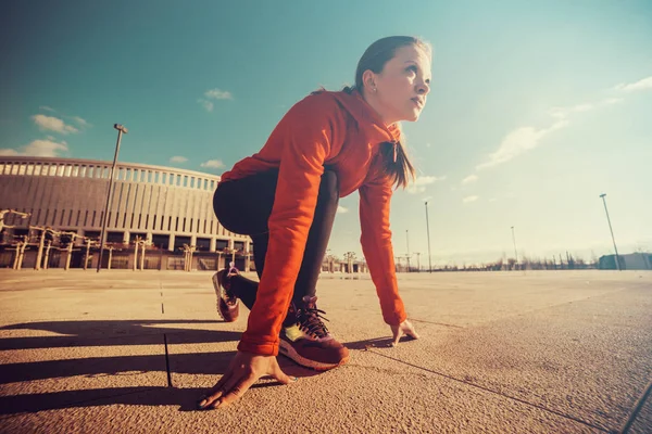 Fitness idrottsman på börjar nära — Stockfoto