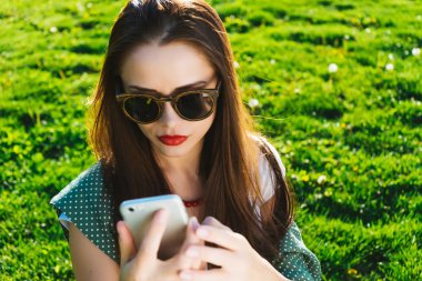 Kadının selfie dışında boşaltmak yapması