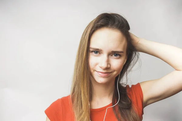 Mujer con auriculares — Foto de Stock