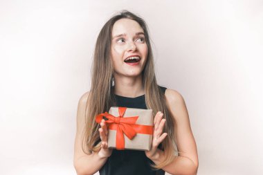 Kadın hediye aldım