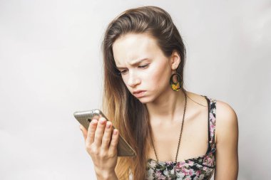 Kızgın genç kadın yüz hata yaptım