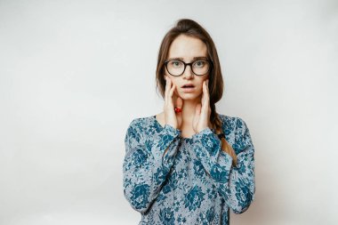 İzole kalem, öğretmen, sürpriz kadınla