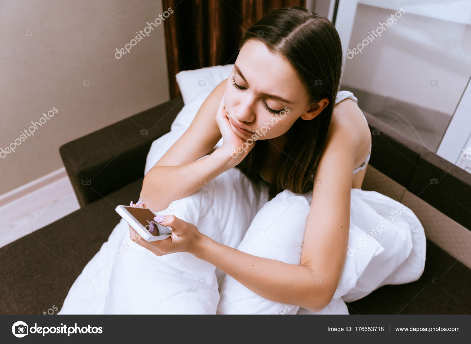 recherche jeune fille blanche