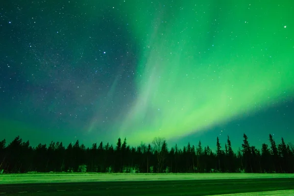 Northern lights ,Aurora borealis,green,purple,blue,stars. North Pole,Iceland,Russia — Stock Photo, Image