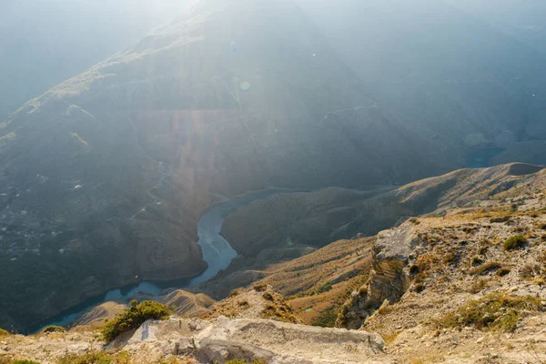 Very beautiful mountain view at sunset with a river in a canyon — Stock Photo, Image