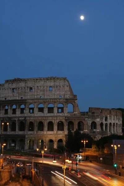Malam di Colosseum Roma Italia — Stok Foto