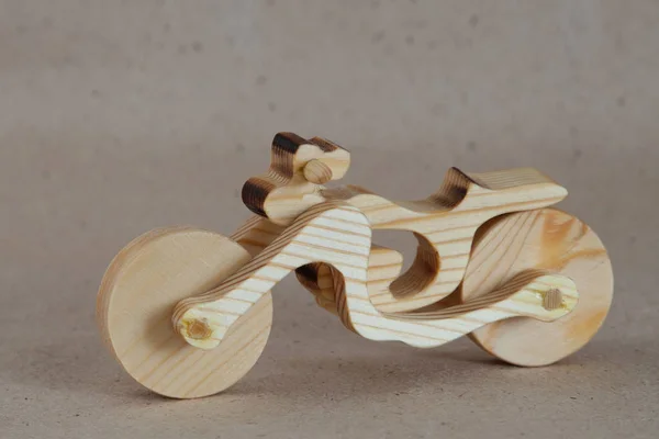 Dřevěné Hračky Motocykl Vyráběné Ručně Výraznou Strukturu Dřeva — Stock fotografie