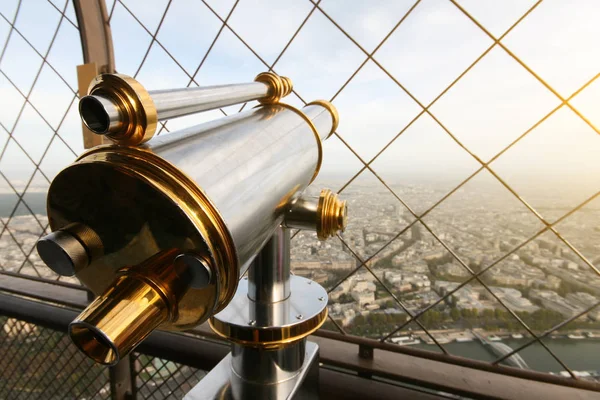 Prismáticos Torre Eiffel París — Foto de Stock