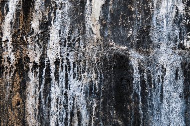 Arka plan. Beyaz boya boşanmalar ile mavi sakinleştirmek duvar