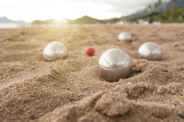 해변입니다 게임입니다 모래에 — 스톡 사진