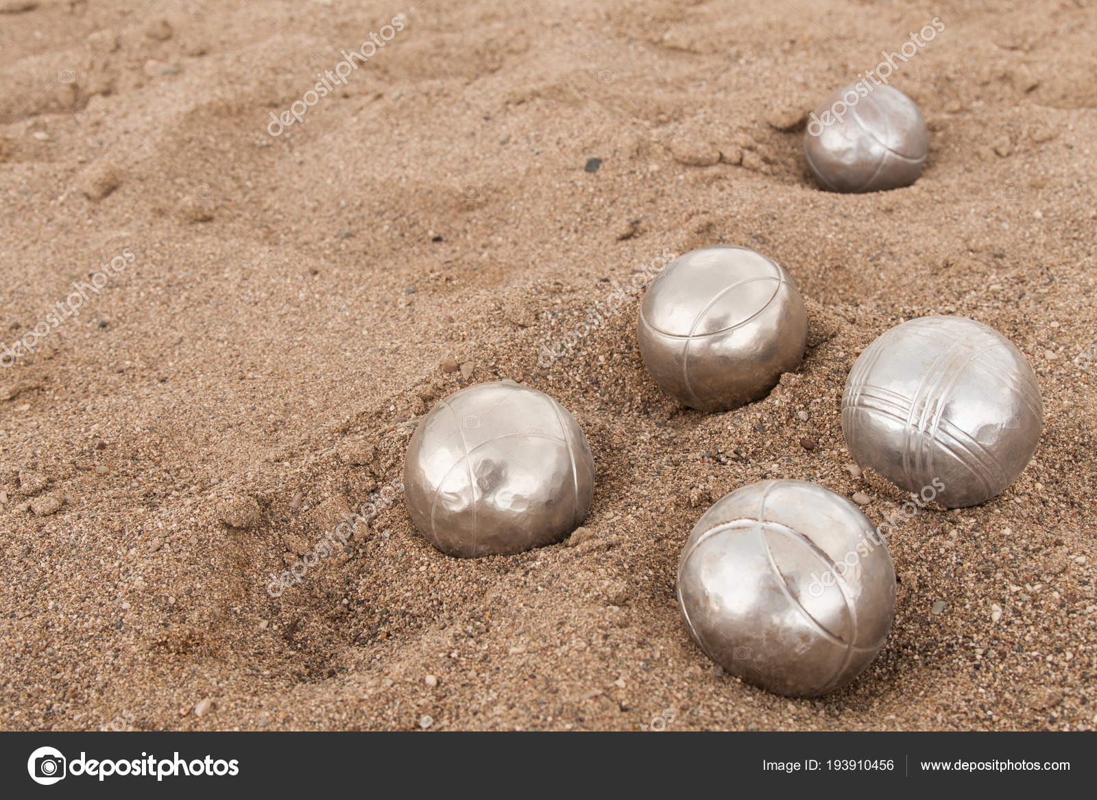 Strand Ein Spiel Von Bocha Brilliant Silber Kugeln Fur Ein